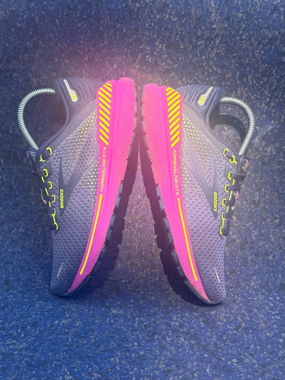 Brooks Adrenaline GTS Women's Running Shoes - Navy with Pink and Neon Yellow - Picture 3 of 7